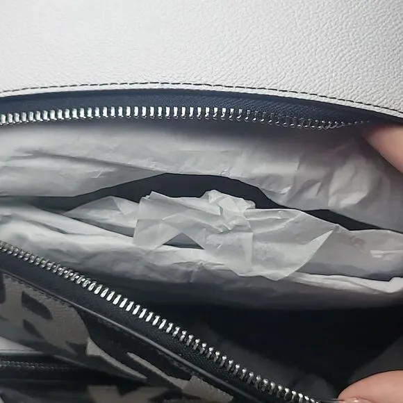 New! Michael Kors Cooper MK Signature Black Multi Commuter Backpack - Picture 8 of 9